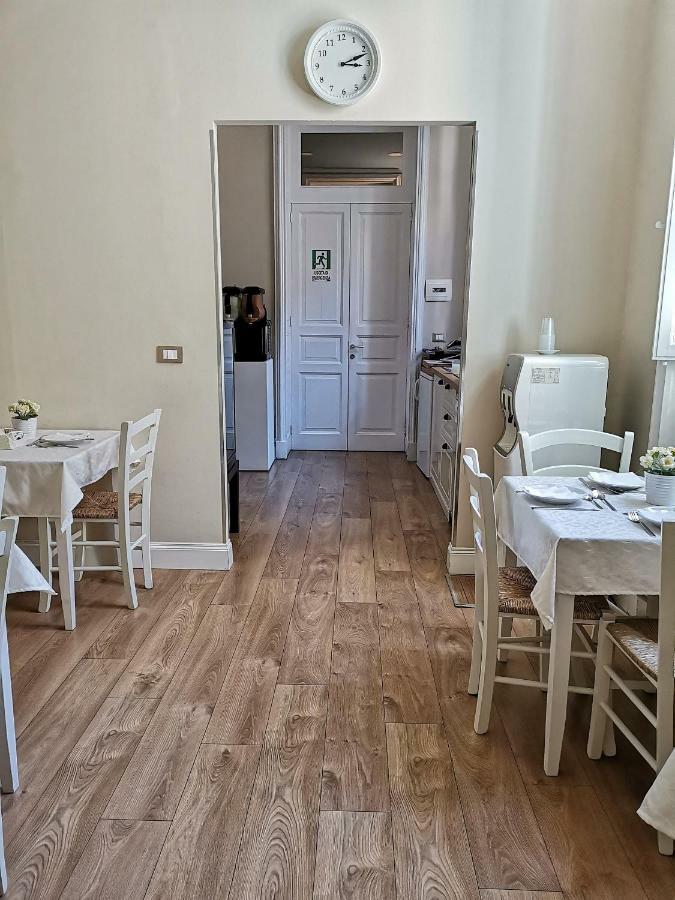 Opera Relais Bed & Breakfast Месина Екстериор снимка